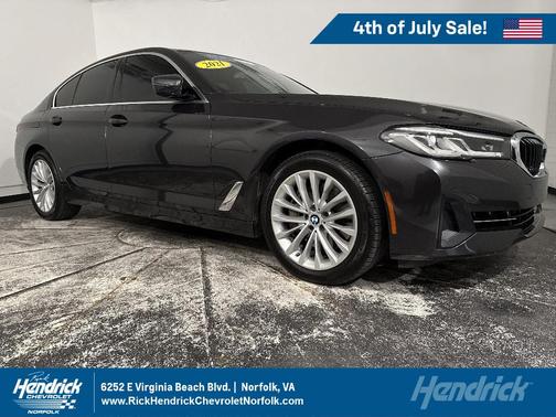 Black Sapphire Metallic 2021 BMW 540 i