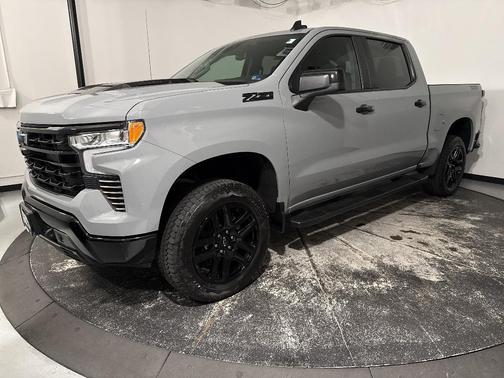 Slate Gray Metallic 2024 Chevrolet Silverado 1500 LT Trail Boss