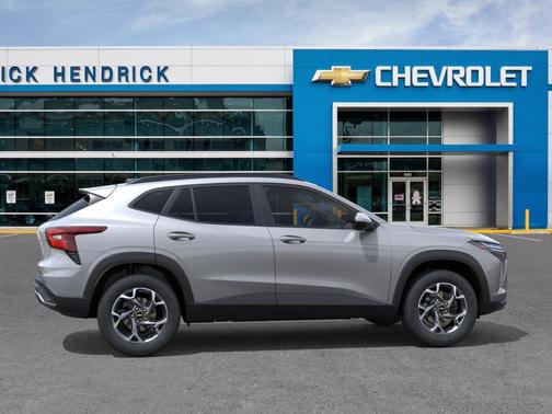 Sterling Gray Metallic 2026 Chevrolet Trax LT