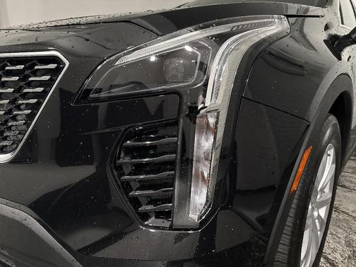 Stellar Black Metallic 2023 Cadillac XT4 Luxury