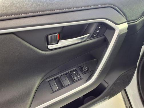 2025 Toyota RAV4 Hybrid Limited