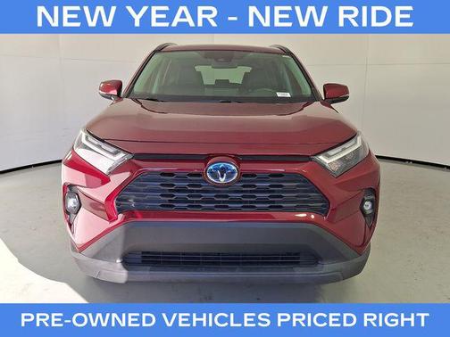 2023 Toyota RAV4 Hybrid XLE Premium