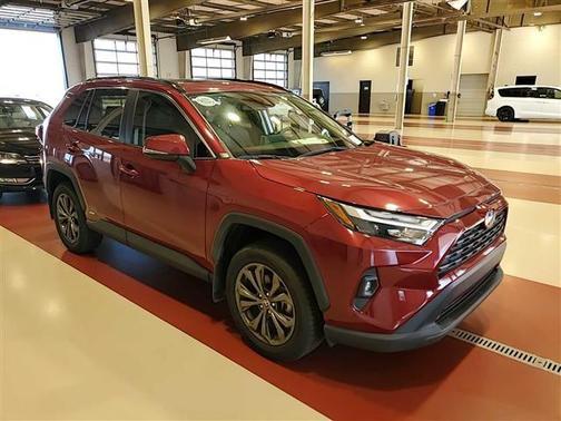 2023 Toyota RAV4 Hybrid XLE Premium