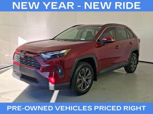 2023 Toyota RAV4 Hybrid XLE Premium