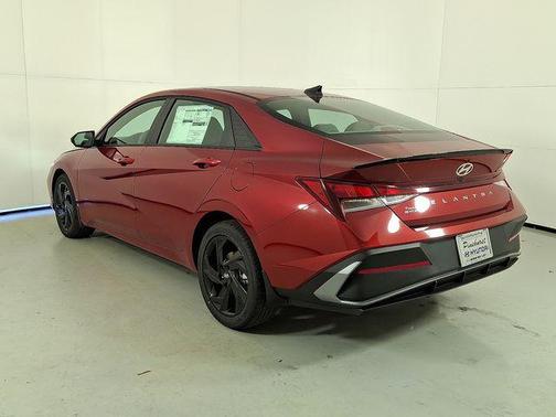 2026 Hyundai ELANTRA Sport