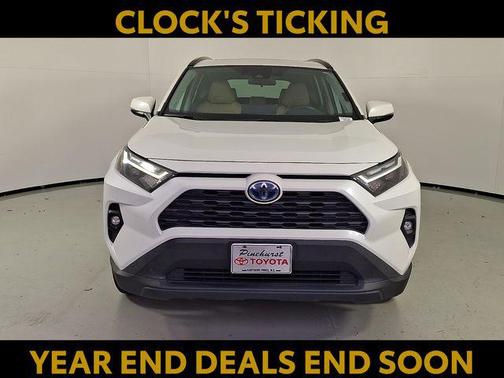 2022 Toyota RAV4 Hybrid XLE Premium