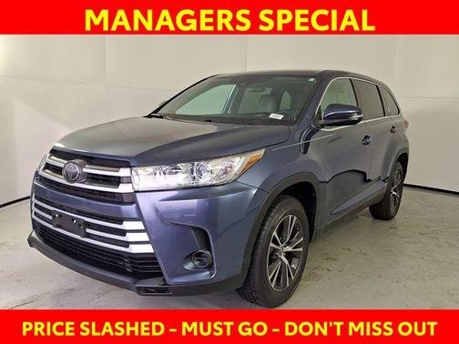 2019 Toyota Highlander LE I4