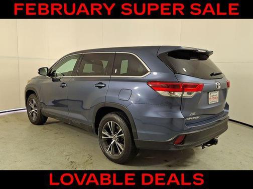2019 Toyota Highlander LE I4