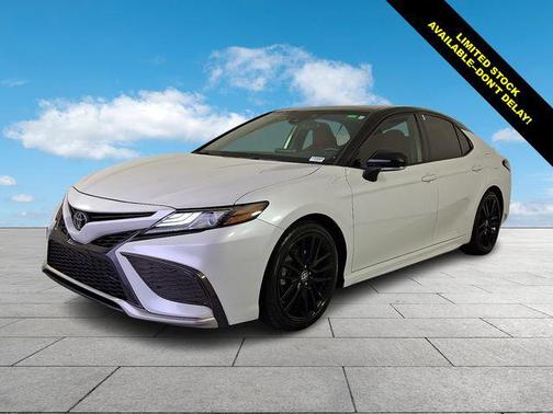 Midnight Black Metallic 2022 Toyota Camry XSE