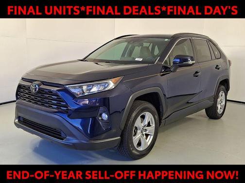 2020 Toyota RAV4 XLE