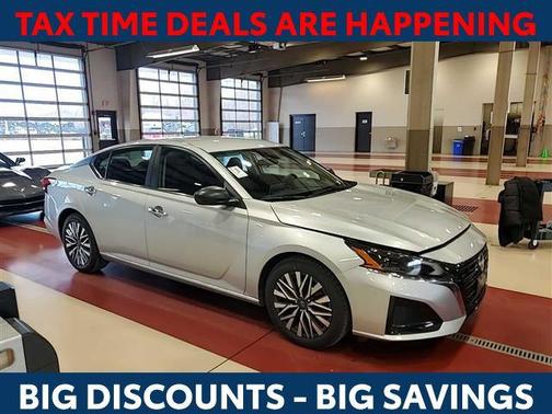 2024 Nissan Altima 2.5 SV