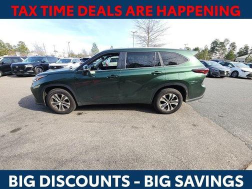 2024 Toyota Highlander XLE