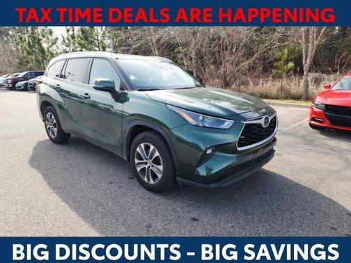 2024 Toyota Highlander XLE