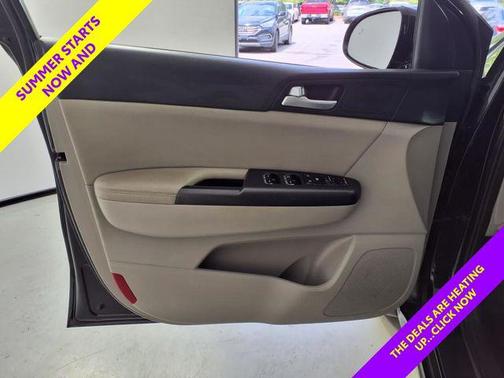 2022 Kia Sportage S
