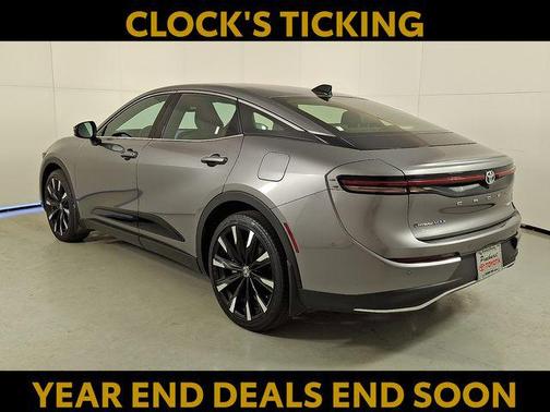 2025 Toyota Crown Platinum