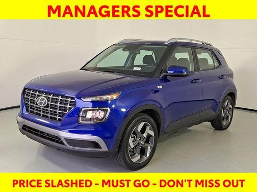 2024 Hyundai VENUE SEL