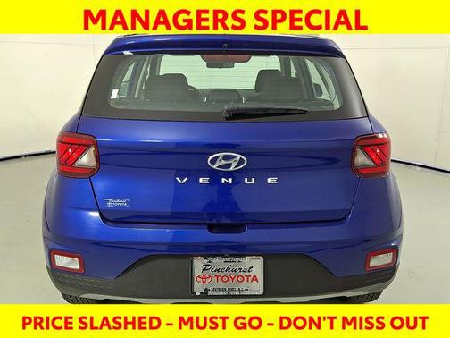 2024 Hyundai VENUE SEL