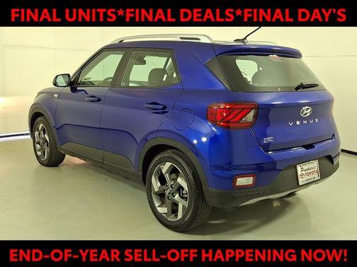 2024 Hyundai VENUE SEL