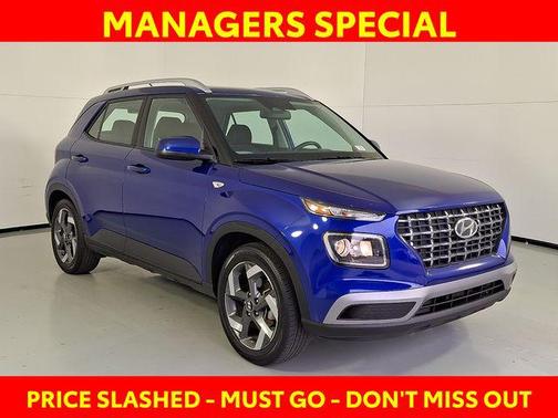 2024 Hyundai VENUE SEL