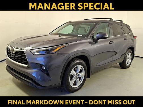 2023 Toyota Highlander LE
