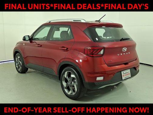 2024 Hyundai VENUE SEL