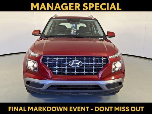 2024 Hyundai VENUE SEL