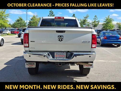 2017 RAM 2500 SLT Crew Cab 4x4 6'4' Box