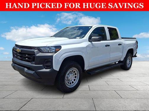Summit White 2023 Chevrolet Colorado WT