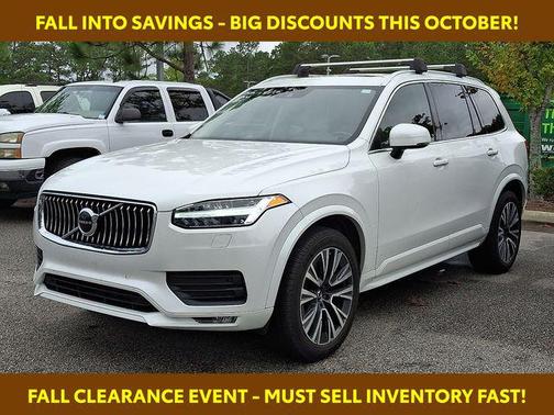 2021 Volvo XC90 T6 Momentum