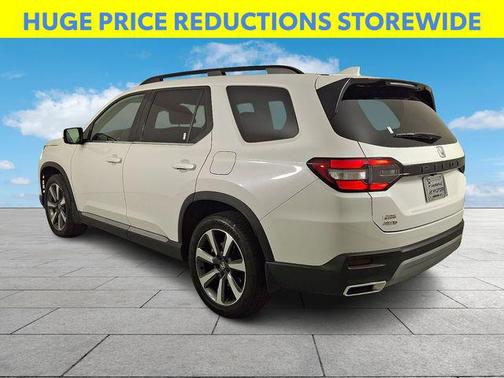 Platinum White Pearl 2025 Honda Pilot Elite