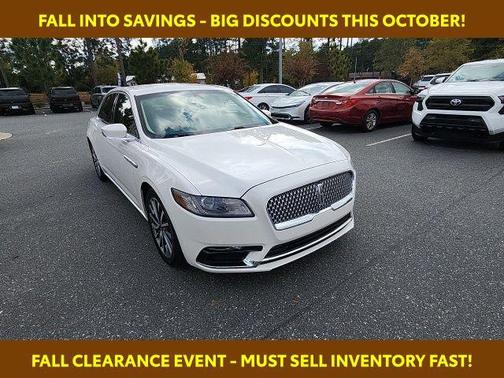 2017 Lincoln Continental Select