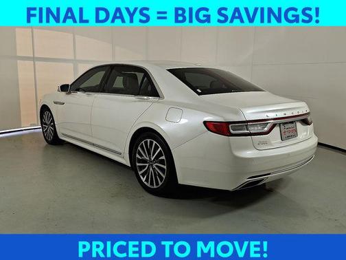 2017 Lincoln Continental Select