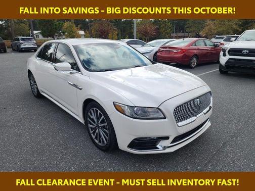 2017 Lincoln Continental Select