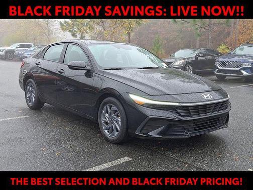 2024 Hyundai ELANTRA SEL