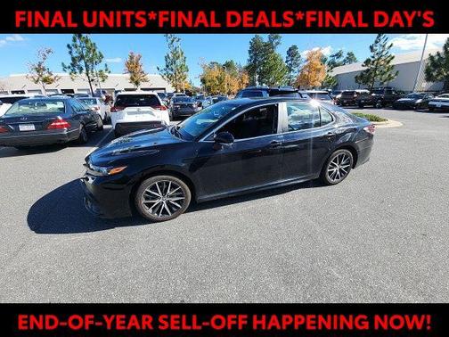 2023 Toyota Camry SE