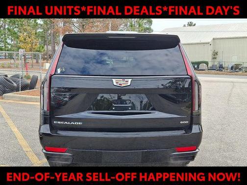 2023 Cadillac Escalade Sport