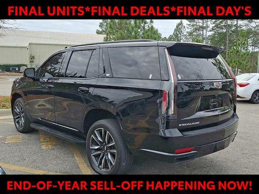 2023 Cadillac Escalade Sport