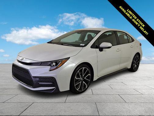 Wind Chill Pearl 2022 Toyota Corolla SE