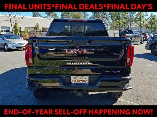 2025 GMC Sierra 1500 AT4X