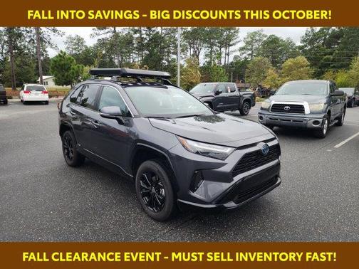 2023 Toyota RAV4 Hybrid SE