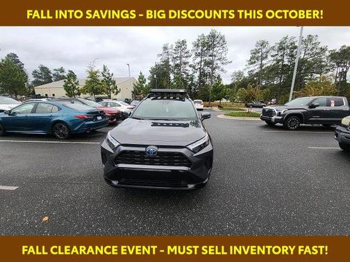 2023 Toyota RAV4 Hybrid SE