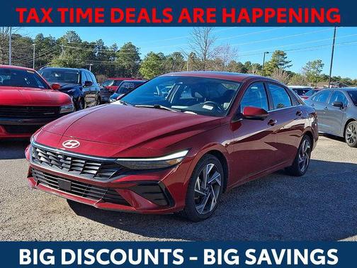 2024 Hyundai ELANTRA Limited