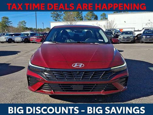 2024 Hyundai ELANTRA Limited