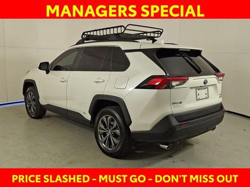 2022 Toyota RAV4 Hybrid XLE Premium