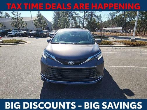 2024 Toyota Sienna Limited