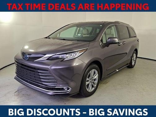 2024 Toyota Sienna Limited