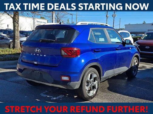 2025 Hyundai VENUE SEL