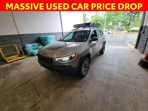 Light Brownstone Pearlcoat 2021 Jeep Cherokee Trailhawk
