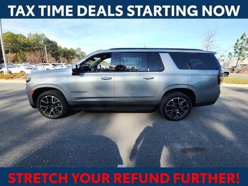 2024 Chevrolet Suburban RST