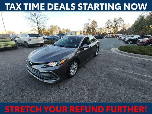 2024 Toyota Camry LE